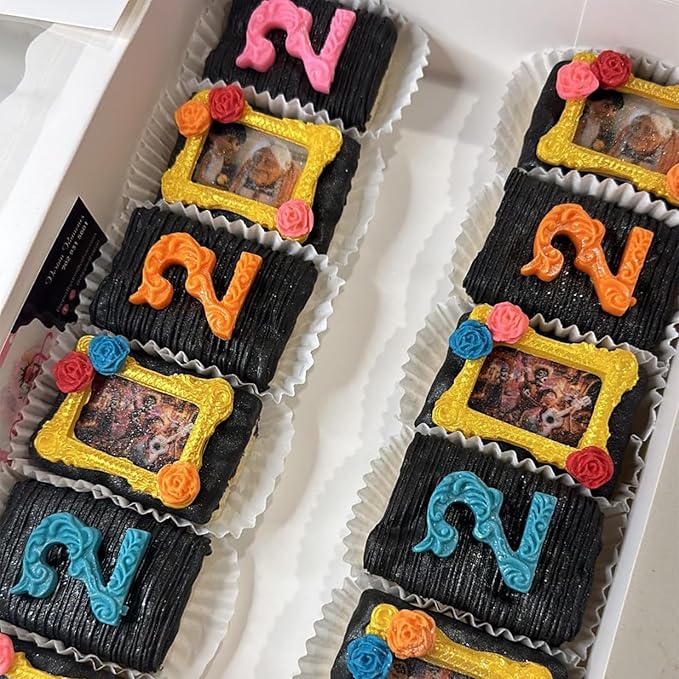 Picture Frame Chocolate Molds, Baroque Vintage Mirror Frame Fondant Molds, Photo Frame Rose Silicone Baking Molds for Cake Decoration Sugar Gum Paste Candy Cookies Resin Clay Set of 3