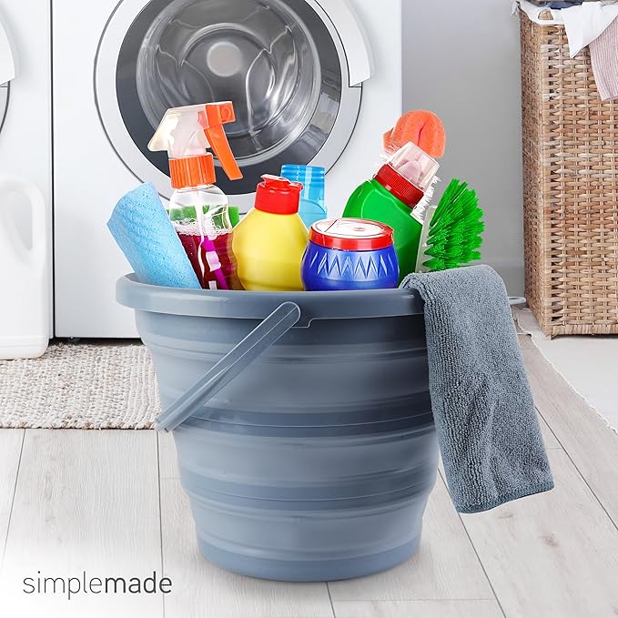 SIMPLEMADE Collapsible Bucket Cleaning Set - Includes 2 Foldable Buckets, Spray Bottle, Rag, Scrubbing Brush and Sponge - Holds Up to 10 liters, Easy Storage, All-Purpose Cleaning Solution