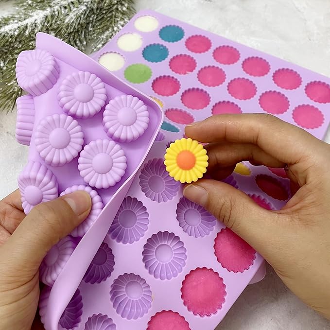 Daisy Flower Chocolate Silicone Molds, Gummy Candy Molds for Cake Decorations, Fondant Mold Silicone with Scraper (flower purple molds 002)