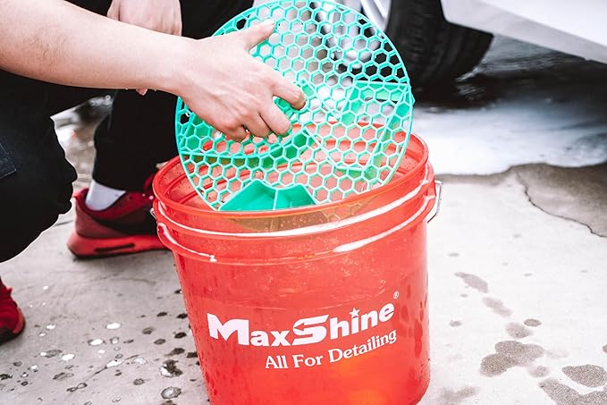 Maxshine 3.5 Gallon Universal Detailing Bucket (Red) | Car Wash Bucket for Scratch-Free Washing | Garage Storage & Auto Detailing Tool Holder | Holds Soap, Foam Cannon, Brushes, Microfiber Towels
