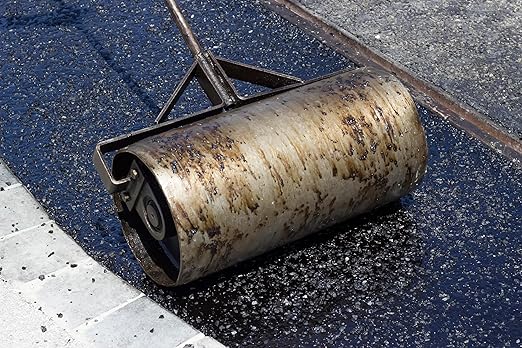 Trick Shot Asphalt Solvent and Cleaner - Biodegradable Industrial Degreaser for Paving Equipment & Tools - Eco-Friendly Remover of Tar, Tack, Sealcoating Oil, & Bitumen, Made in USA (1 Gallon Can)