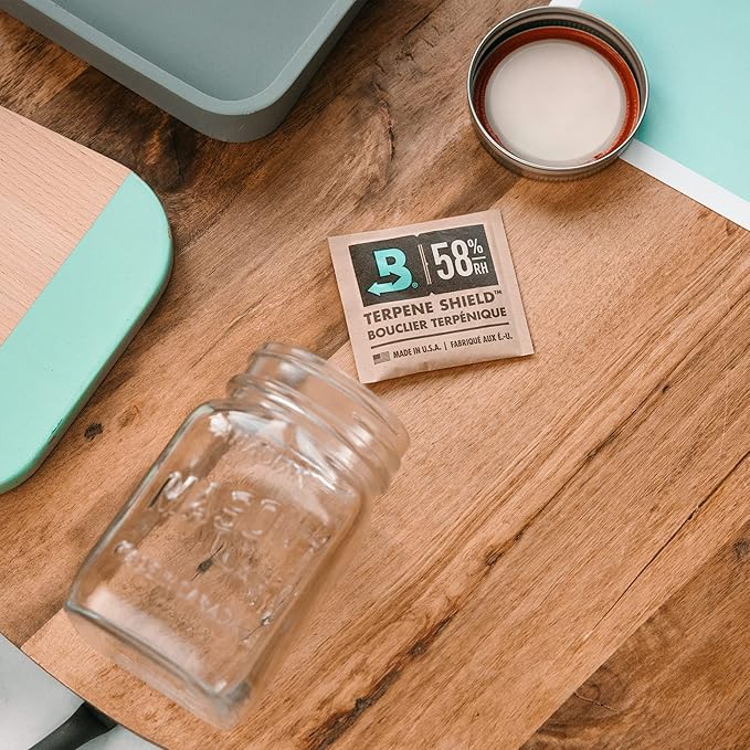 Boveda 58% Two-Way Humidity Control Packs For Storing 1 oz – Size 8 – 10 Pack – Moisture Absorbers for Small Storage Containers – Humidifier Packs – Hydration Packets in Resealable Bag