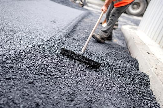 Trick Shot Asphalt Solvent and Cleaner - Biodegradable Industrial Degreaser for Paving Equipment & Tools - Eco-Friendly Remover of Tar, Tack, Sealcoating Oil, & Bitumen, Made in USA (1-Pack)