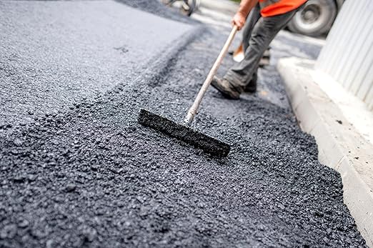 Trick Shot Asphalt Solvent and Cleaner - Biodegradable Industrial Degreaser for Paving Equipment & Tools - Eco-Friendly Remover of Tar, Tack, Sealcoating Oil, & Bitumen, Made in USA (1 Gallon Can)